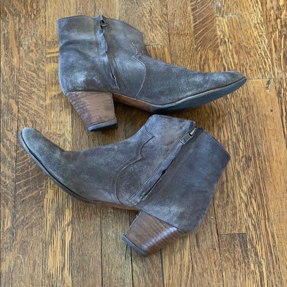 Isabel Marant Shoes - Isabel Marant brown suede dicker boots - 39